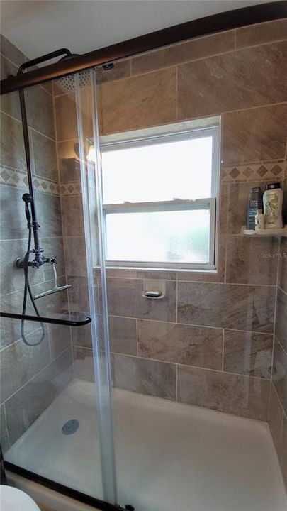 Active With Contract: $264,900 (2 beds, 2 baths, 1014 Square Feet)