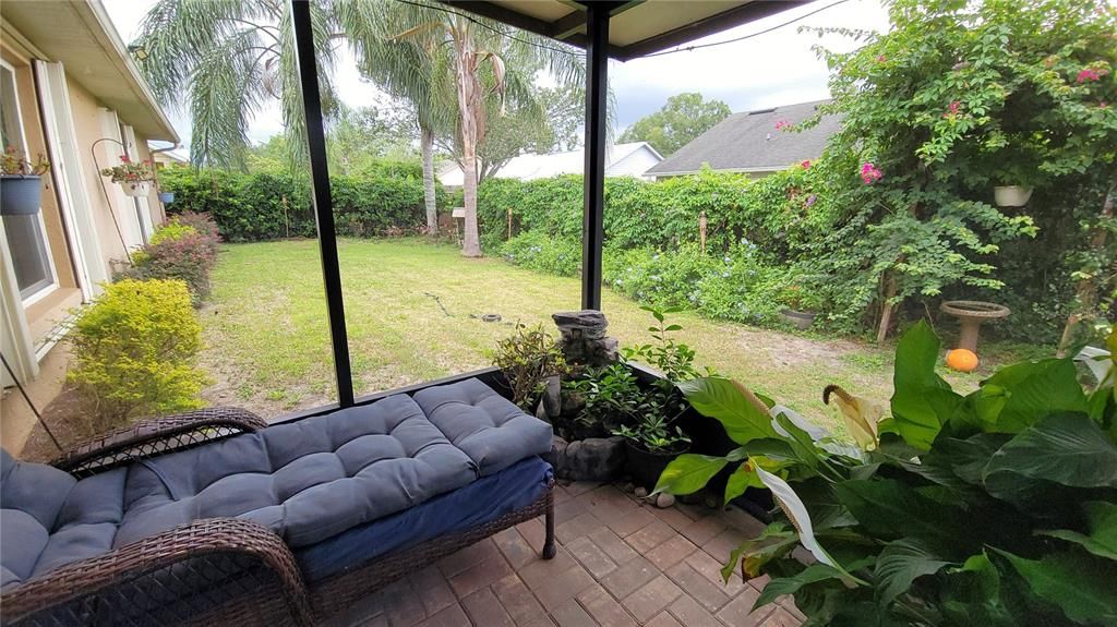 Active With Contract: $264,900 (2 beds, 2 baths, 1014 Square Feet)