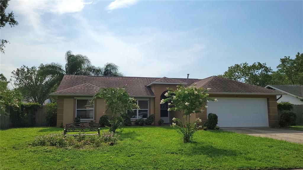 Active With Contract: $264,900 (2 beds, 2 baths, 1014 Square Feet)