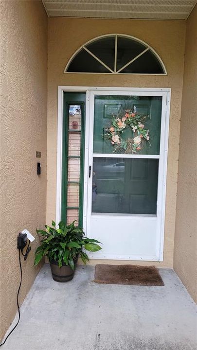Active With Contract: $264,900 (2 beds, 2 baths, 1014 Square Feet)