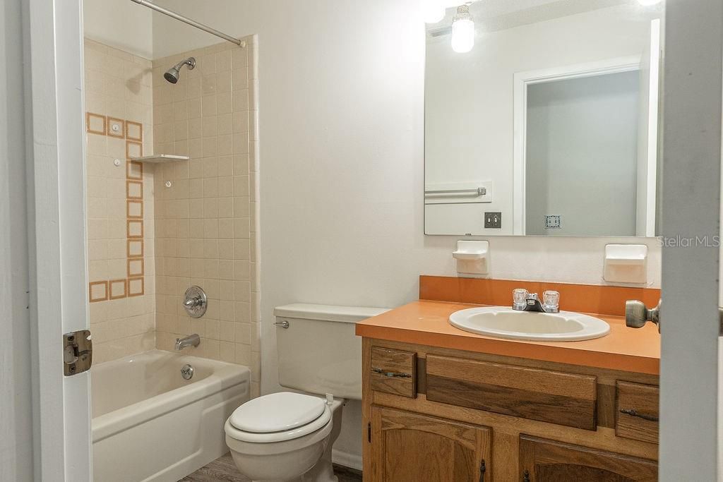 В аренду: $1,760 (3 спален, 2 ванн, 1330 Квадратных фут)