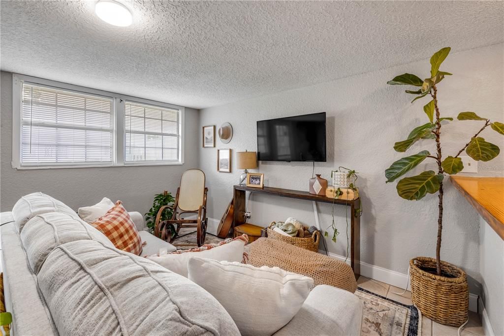 For Sale: $825,000 (3 beds, 2 baths, 2343 Square Feet)