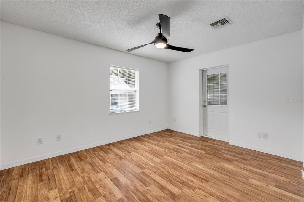 For Sale: $825,000 (3 beds, 2 baths, 2343 Square Feet)