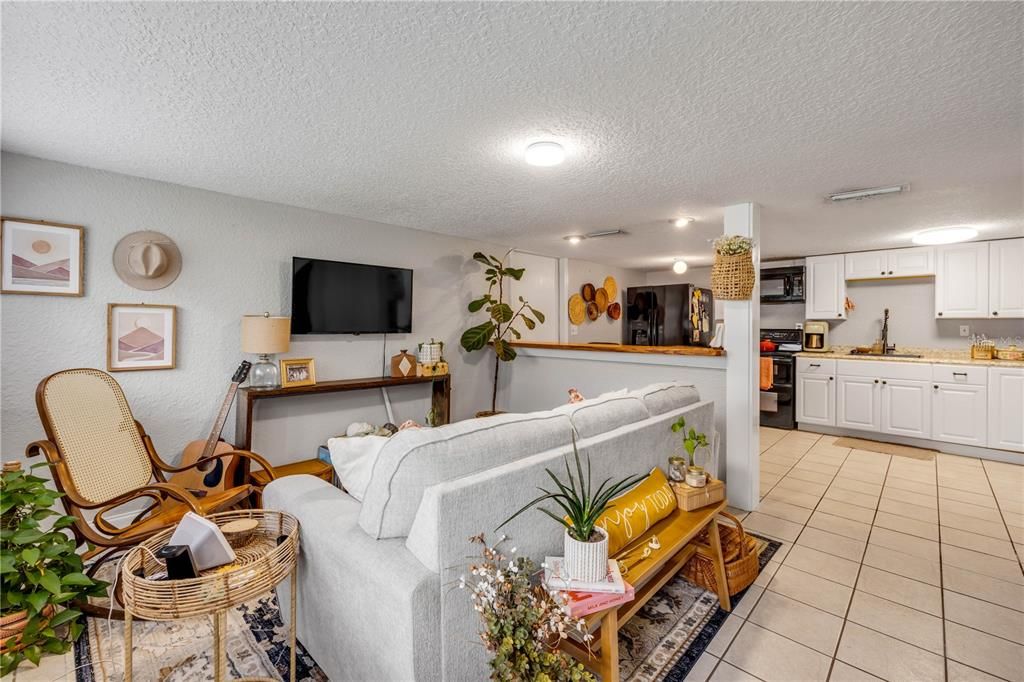 For Sale: $825,000 (3 beds, 2 baths, 2343 Square Feet)