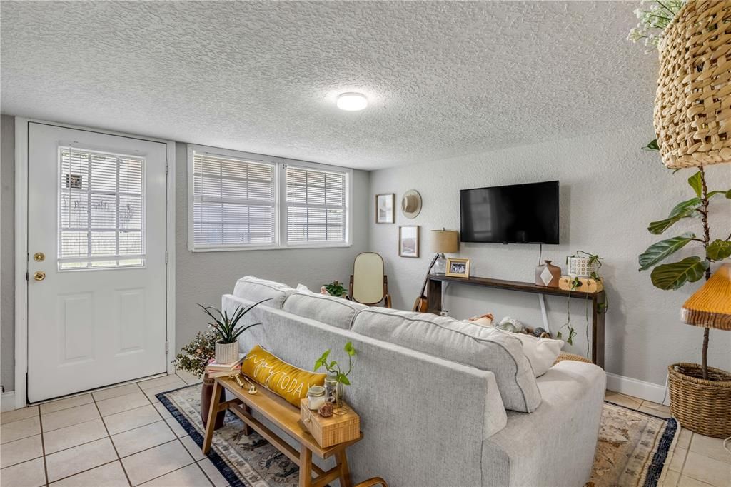 For Sale: $825,000 (3 beds, 2 baths, 2343 Square Feet)