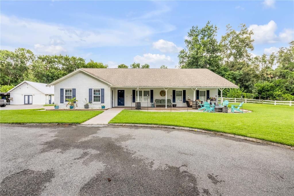 For Sale: $825,000 (3 beds, 2 baths, 2343 Square Feet)