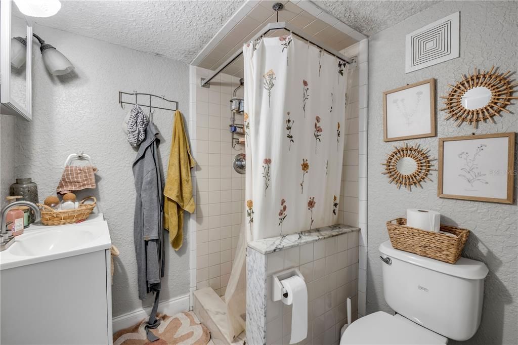 For Sale: $825,000 (3 beds, 2 baths, 2343 Square Feet)