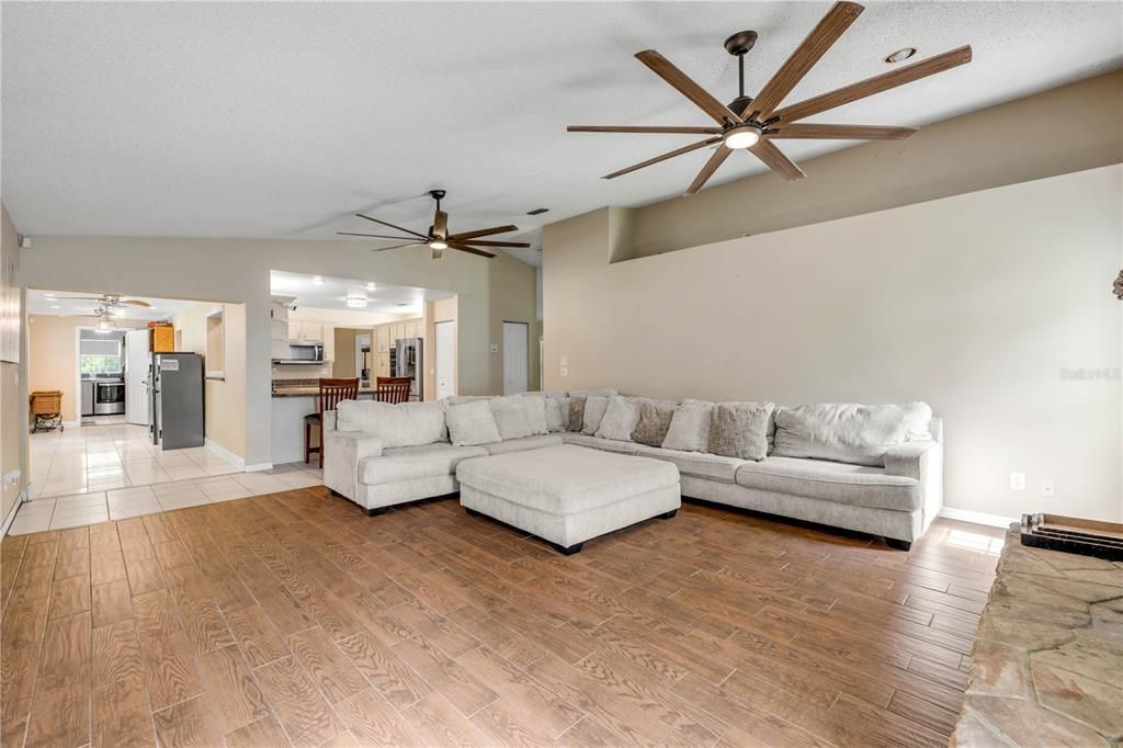 For Sale: $825,000 (3 beds, 2 baths, 2343 Square Feet)