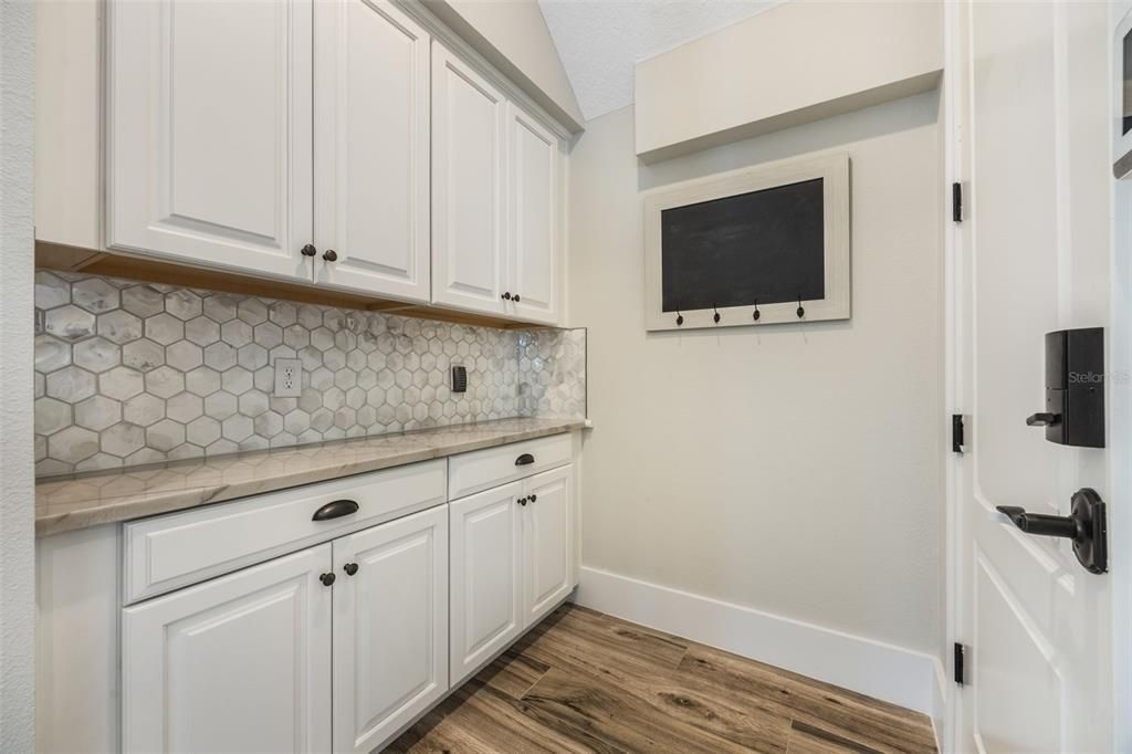 For Sale: $1,389,000 (5 beds, 4 baths, 4198 Square Feet)