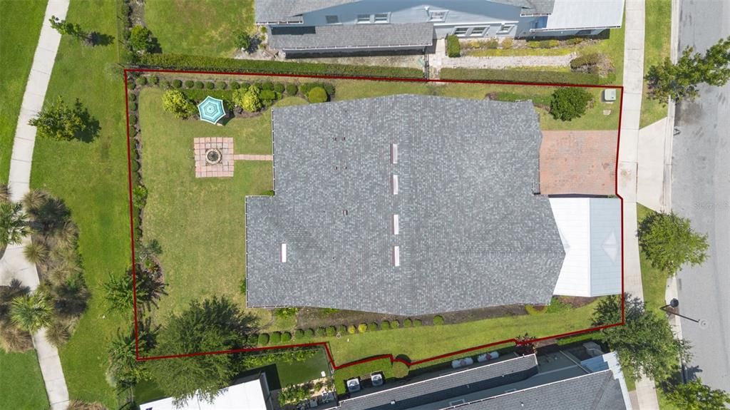 For Sale: $1,389,000 (5 beds, 4 baths, 4198 Square Feet)