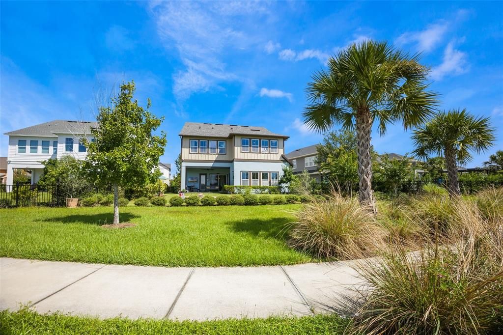 For Sale: $1,389,000 (5 beds, 4 baths, 4198 Square Feet)