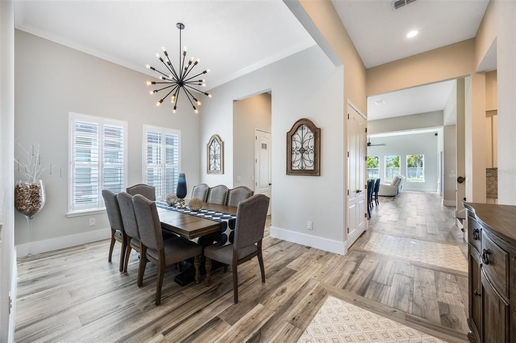 For Sale: $1,389,000 (5 beds, 4 baths, 4198 Square Feet)