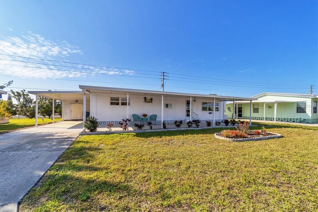 Recently Sold: $90,000 (1 beds, 1 baths, 677 Square Feet)