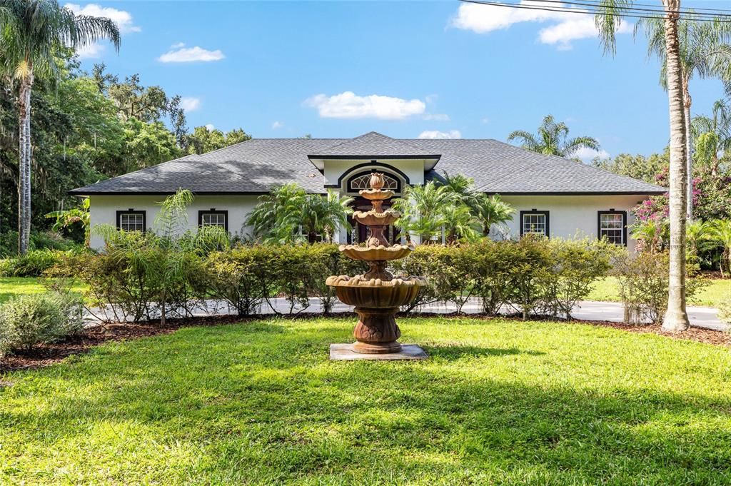 For Sale: $679,000 (4 beds, 3 baths, 2844 Square Feet)