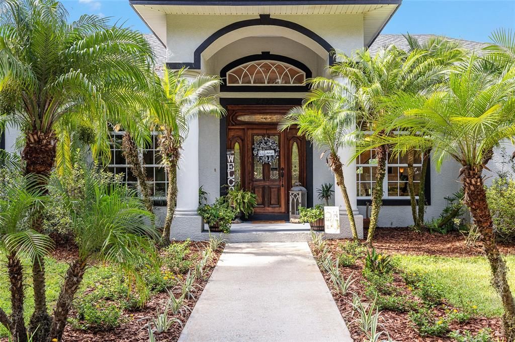 For Sale: $679,000 (4 beds, 3 baths, 2844 Square Feet)