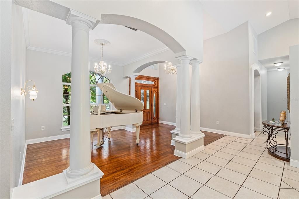 For Sale: $679,000 (4 beds, 3 baths, 2844 Square Feet)