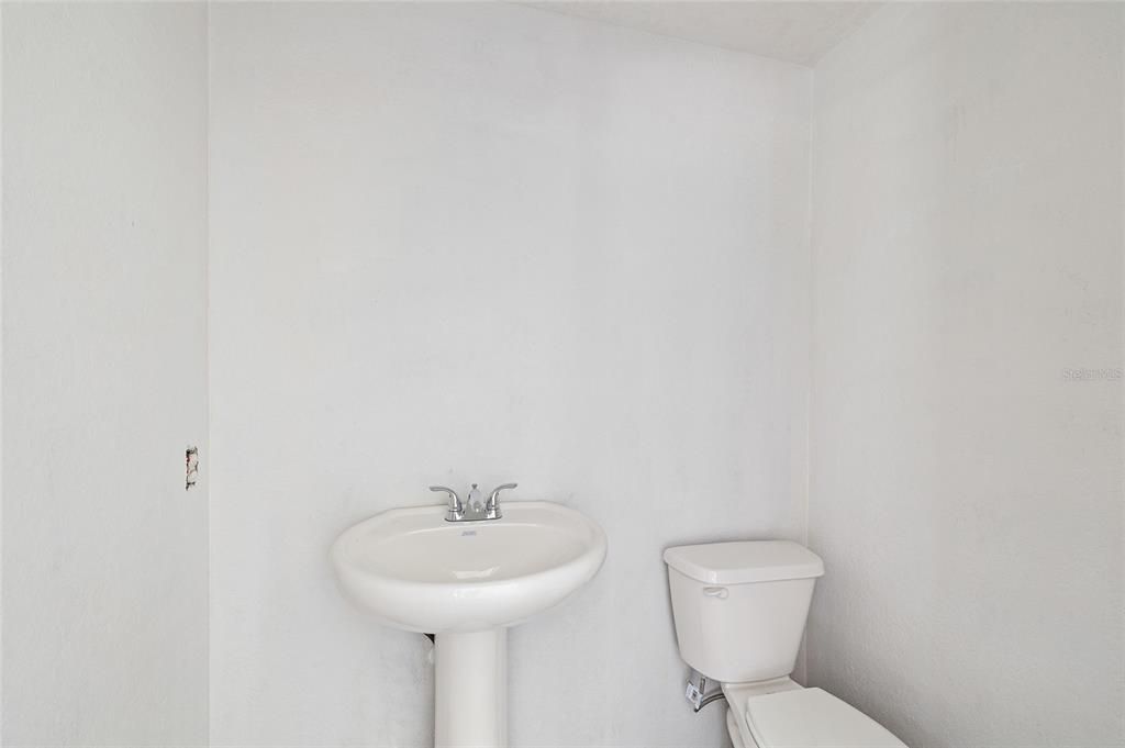 For Sale: $679,000 (4 beds, 3 baths, 2844 Square Feet)