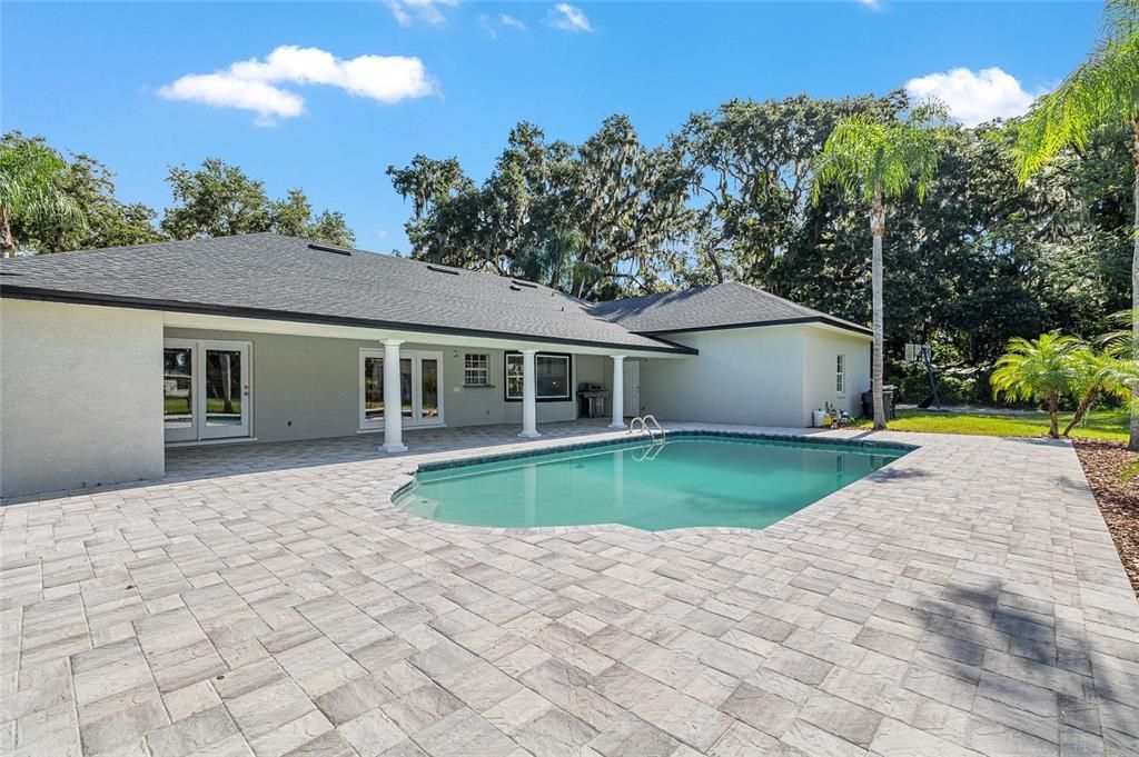 For Sale: $679,000 (4 beds, 3 baths, 2844 Square Feet)