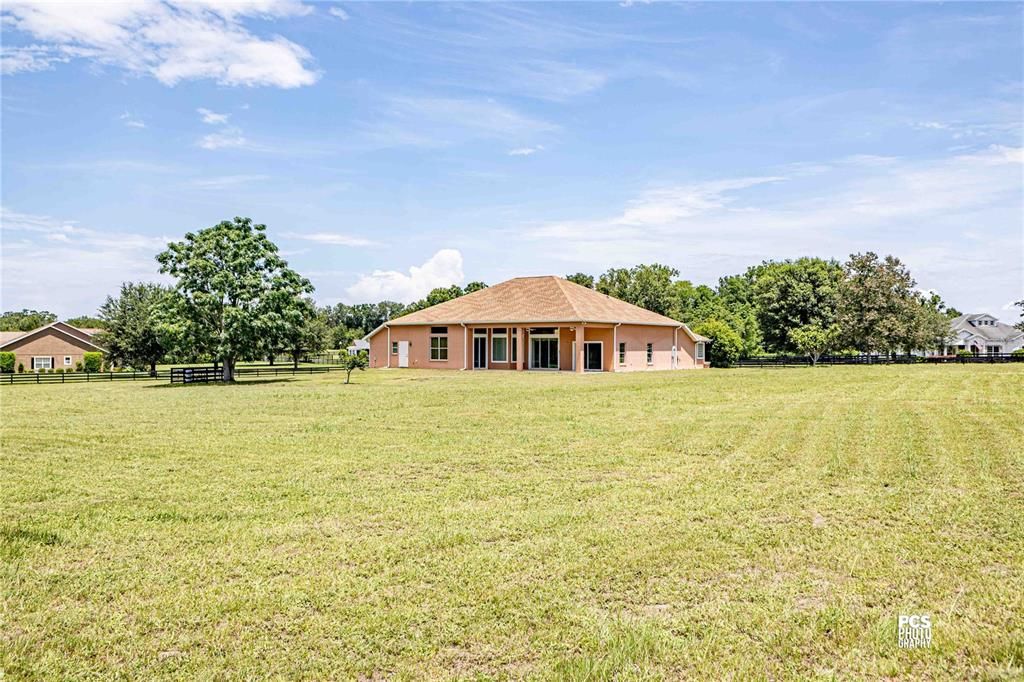 На продажу: $860,000 (4 спален, 2 ванн, 2991 Квадратных фут)