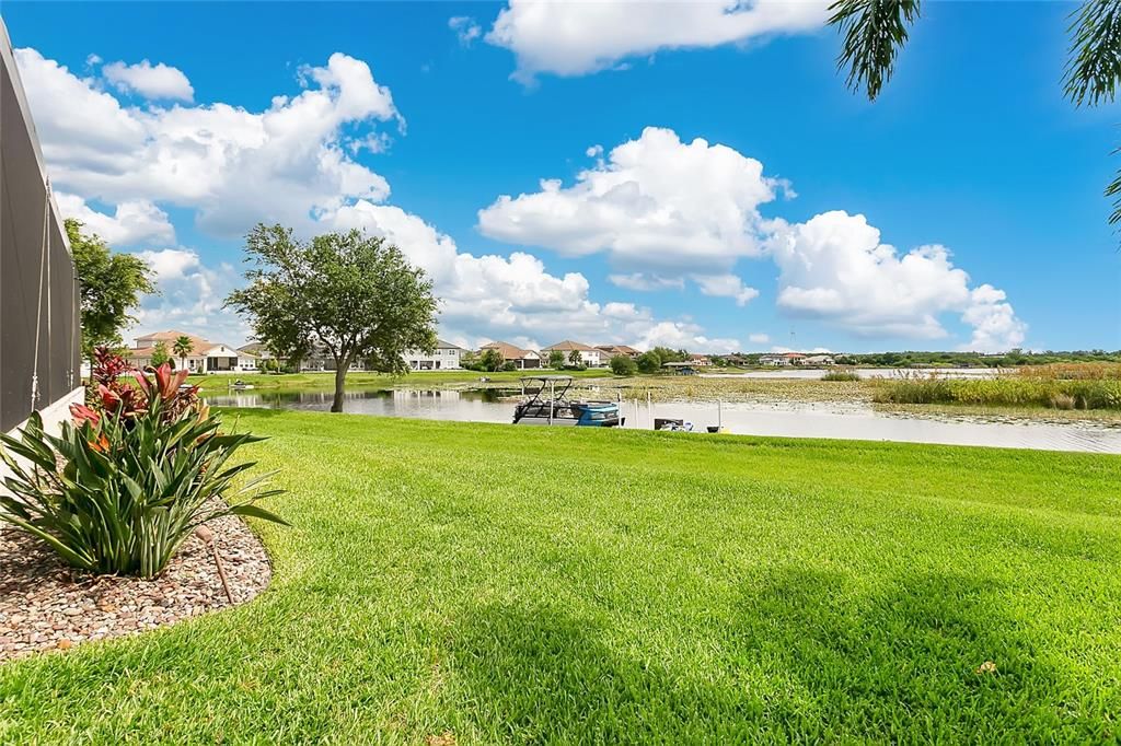 Под контрактом: $2,225,000 (5 спален, 5 ванн, 4092 Квадратных фут)