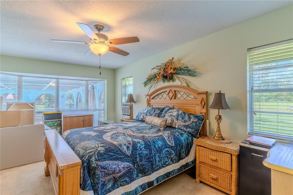 Active With Contract: $289,990 (3 beds, 2 baths, 1876 Square Feet)