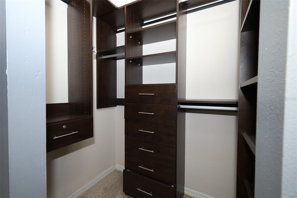 待售: $764,900 (4 贝兹, 3 浴室, 2684 平方英尺)