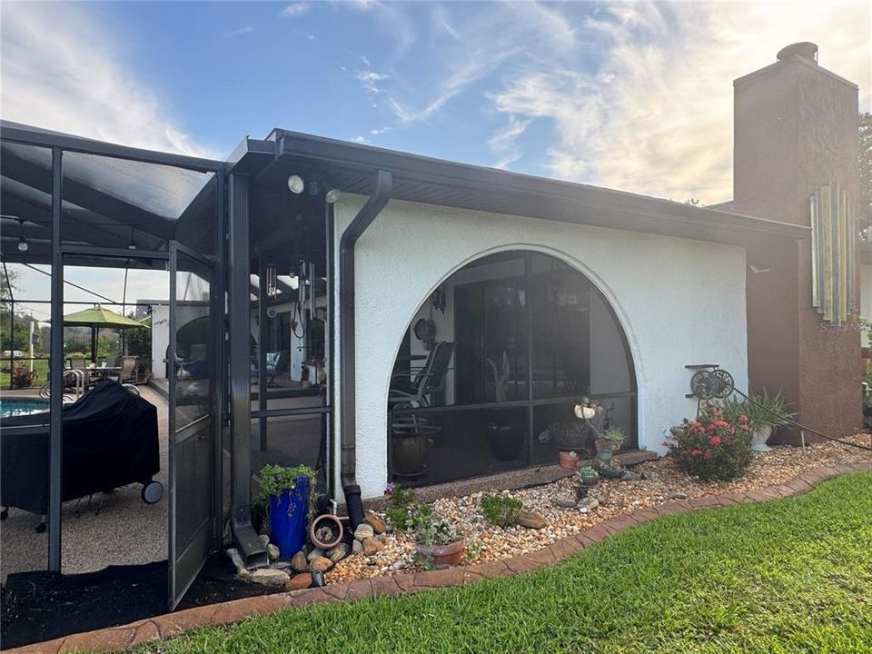 En Venta: $949,000 (3 camas, 3 baños, 2198 Pies cuadrados)