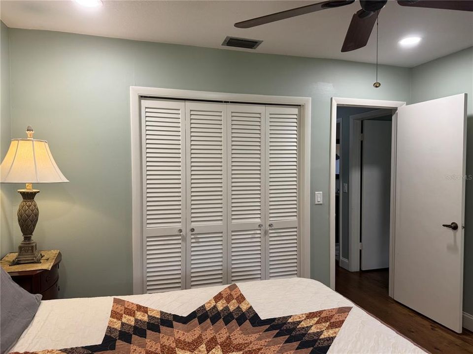 En Venta: $949,000 (3 camas, 3 baños, 2198 Pies cuadrados)