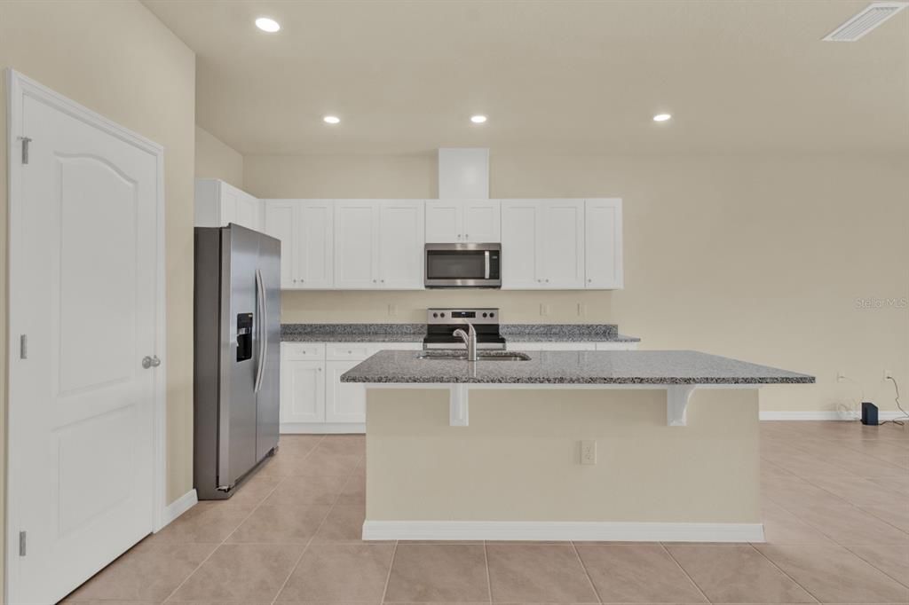 En Renta: $1,940 (3 camas, 2 baños, 1673 Pies cuadrados)