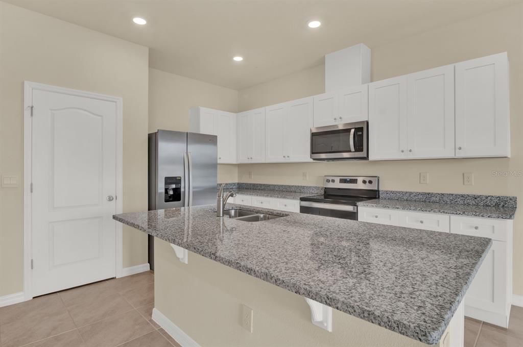 En Renta: $1,940 (3 camas, 2 baños, 1673 Pies cuadrados)