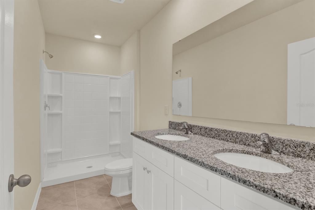 En Renta: $1,940 (3 camas, 2 baños, 1673 Pies cuadrados)