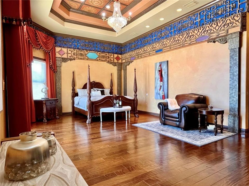 For Sale: $1,650,000 (5 beds, 6 baths, 5631 Square Feet)