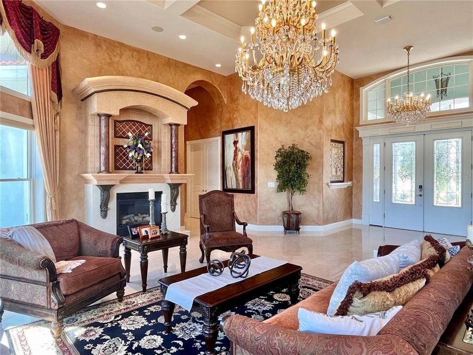 For Sale: $1,650,000 (5 beds, 6 baths, 5631 Square Feet)