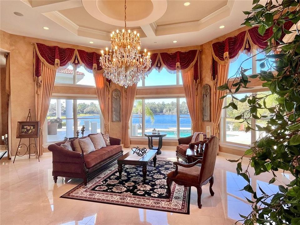 For Sale: $1,650,000 (5 beds, 6 baths, 5631 Square Feet)