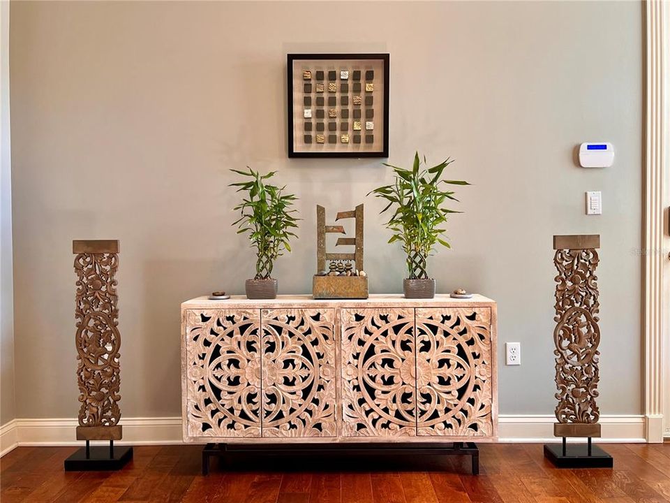 For Sale: $1,650,000 (5 beds, 6 baths, 5631 Square Feet)