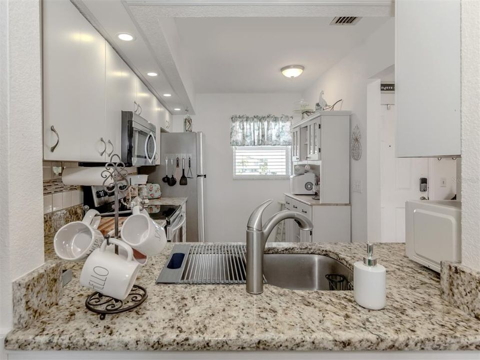 出租: $2,500 (2 贝兹, 2 浴室, 1041 平方英尺)