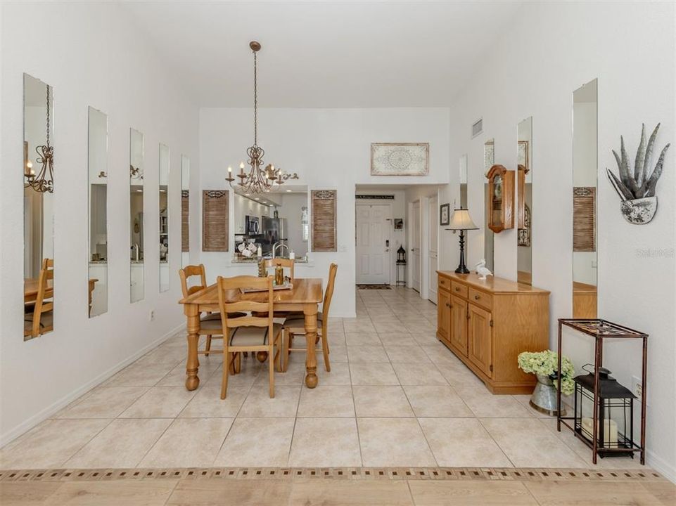 出租: $2,500 (2 贝兹, 2 浴室, 1041 平方英尺)