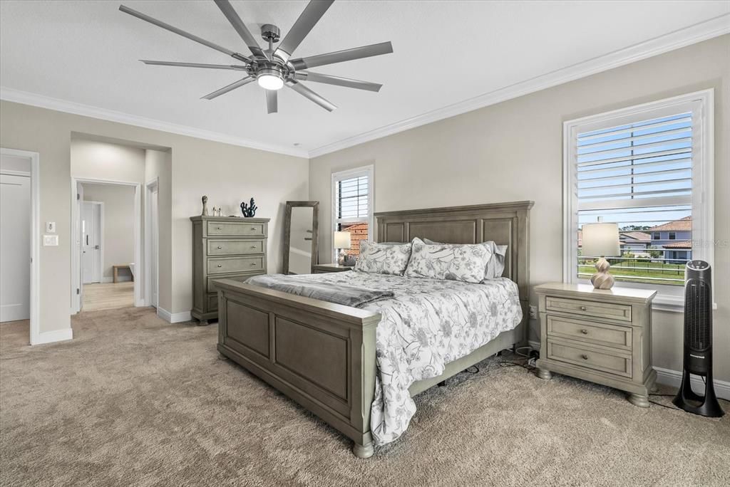 На продажу: $1,100,000 (5 спален, 4 ванн, 4210 Квадратных фут)