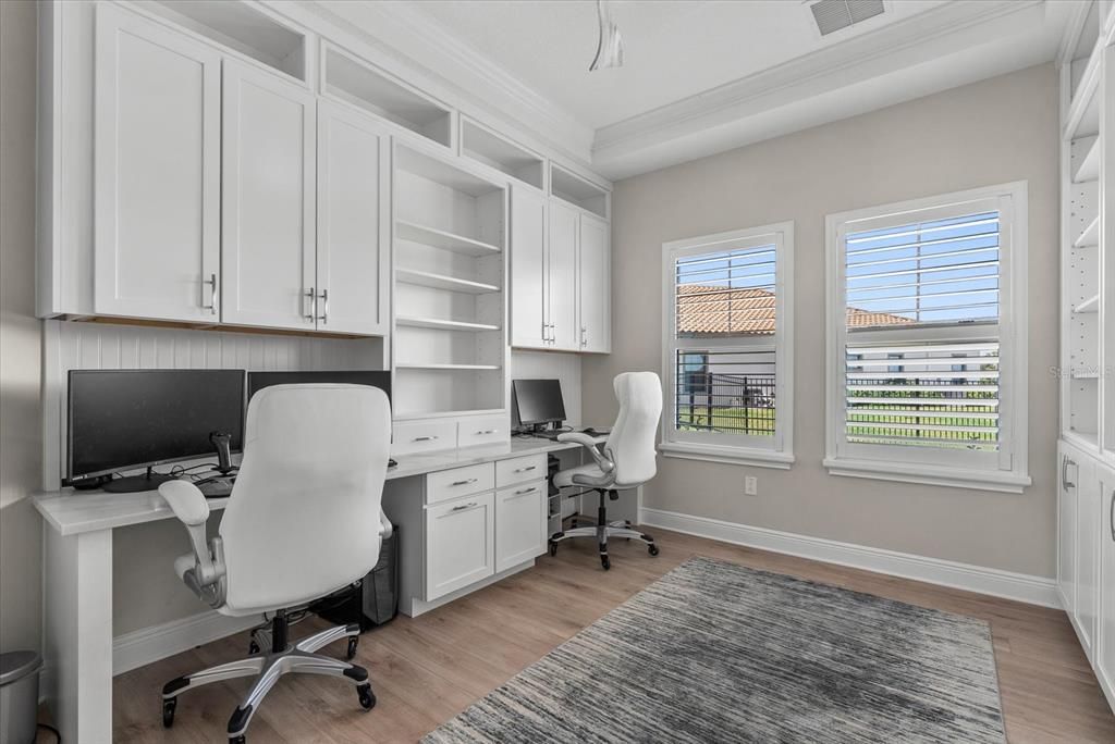 На продажу: $1,100,000 (5 спален, 4 ванн, 4210 Квадратных фут)