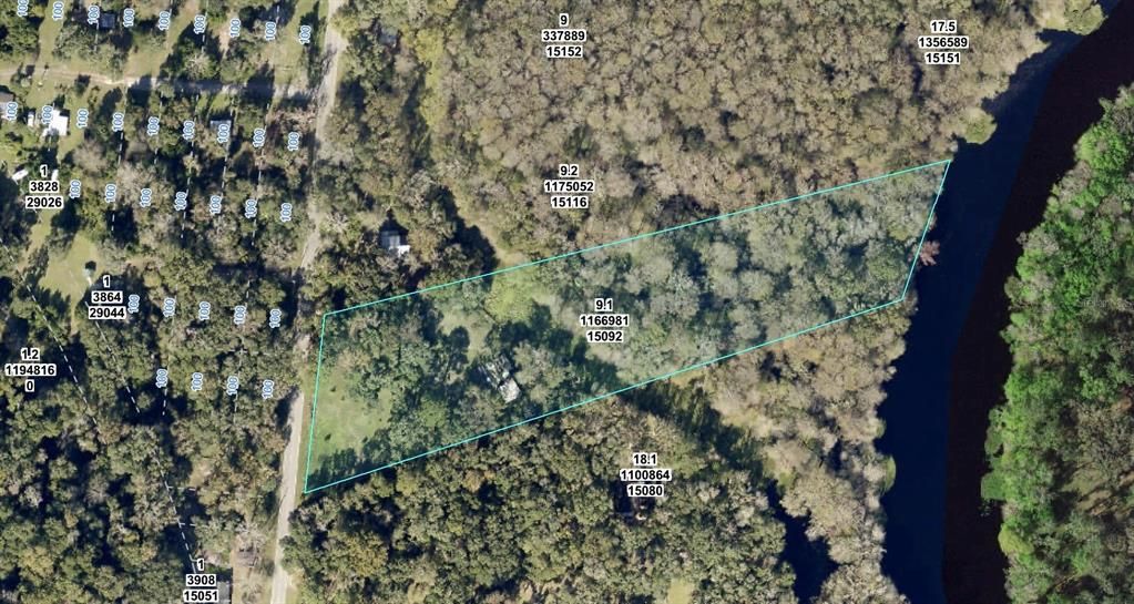 Под контрактом: $279,500 (3 спален, 2 ванн, 1493 Квадратных фут)