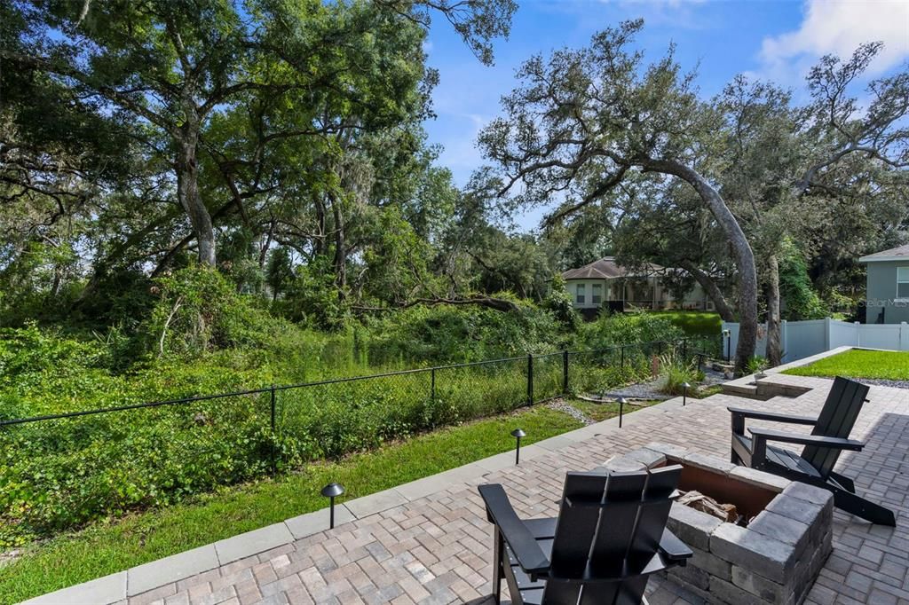 For Sale: $449,900 (4 beds, 2 baths, 2100 Square Feet)