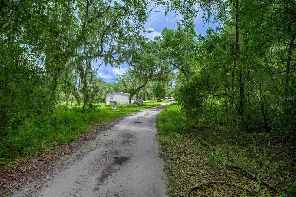 На продажу: $27,500 (0.24 acres)