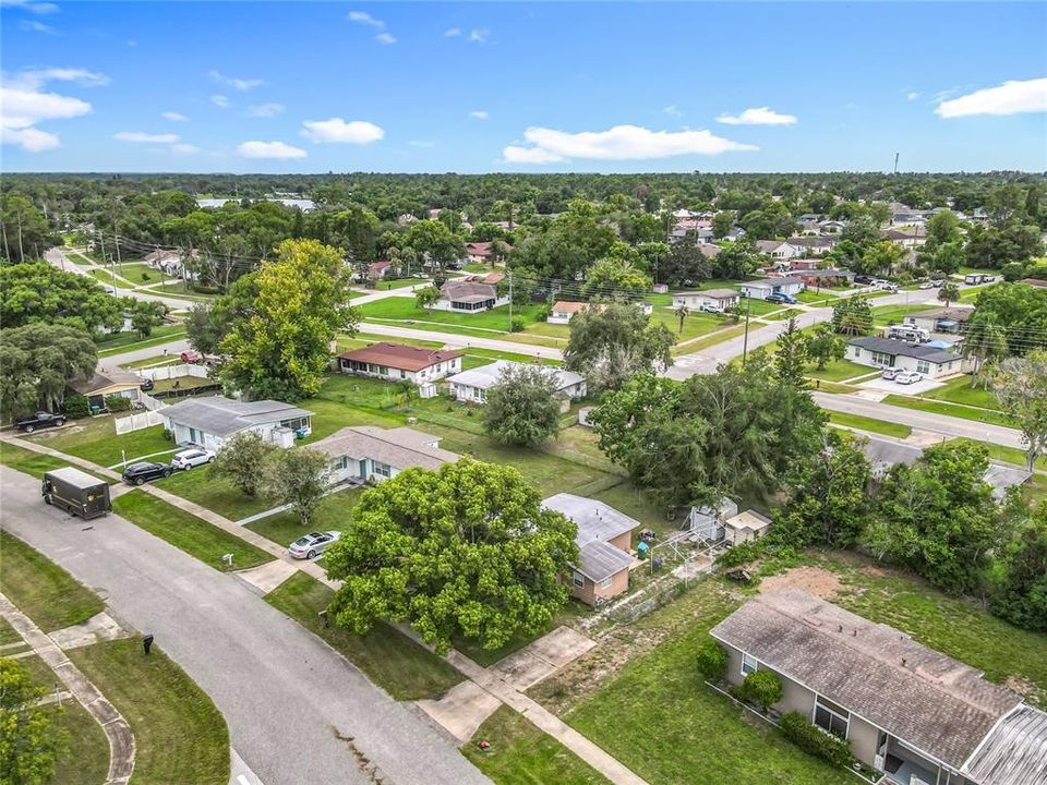 Active With Contract: $140,000 (2 beds, 1 baths, 741 Square Feet)