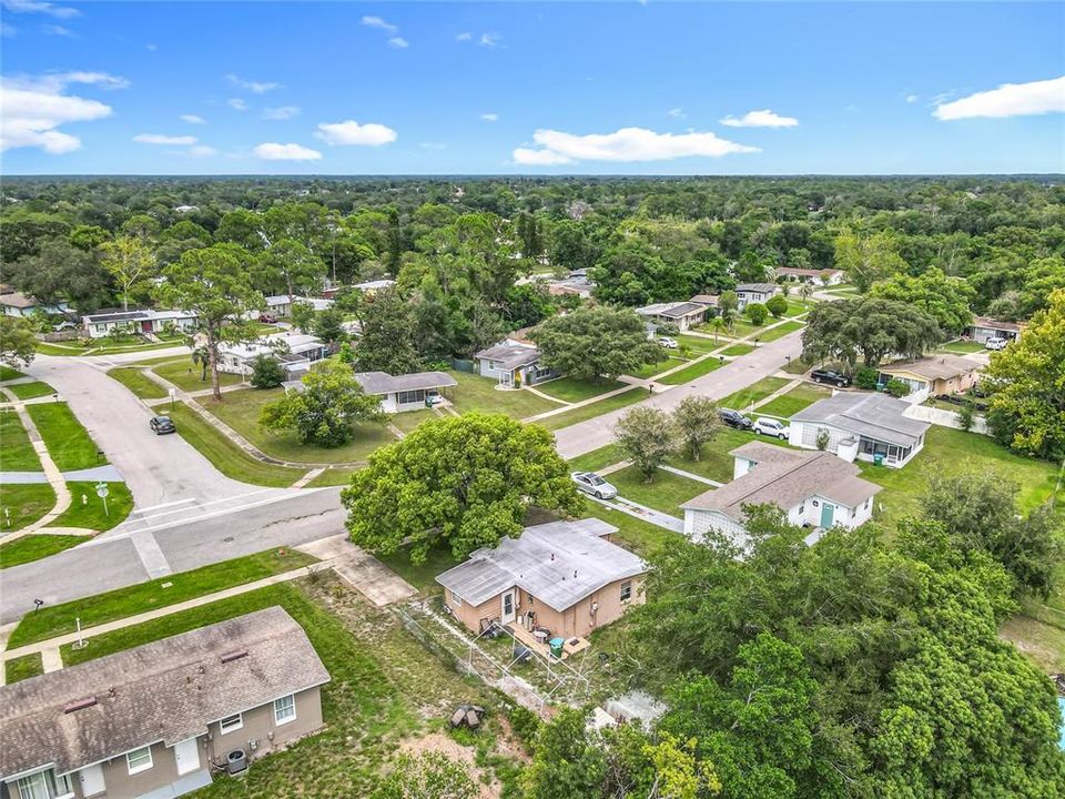 Active With Contract: $140,000 (2 beds, 1 baths, 741 Square Feet)