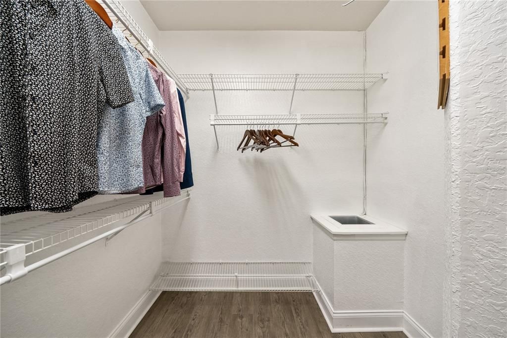 For Sale: $2,198,500 (5 beds, 3 baths, 4092 Square Feet)