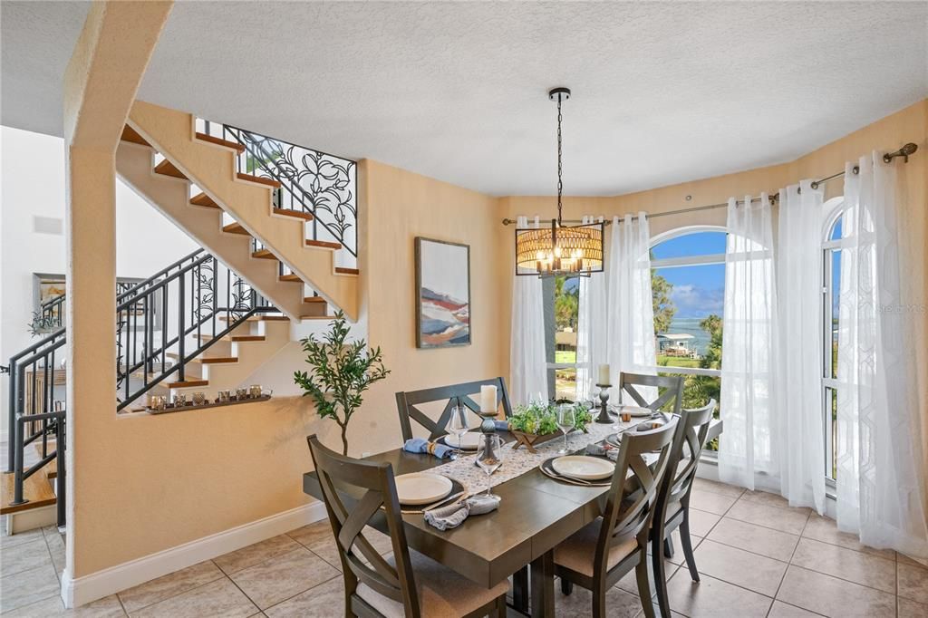 For Sale: $2,198,500 (5 beds, 3 baths, 4092 Square Feet)