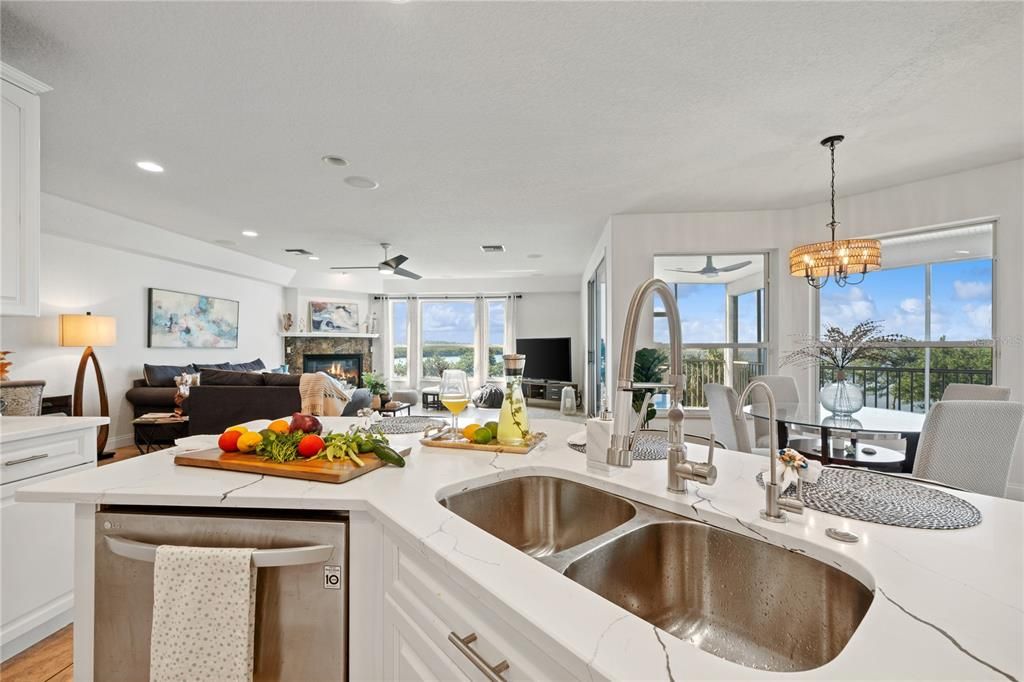 For Sale: $2,198,500 (5 beds, 3 baths, 4092 Square Feet)