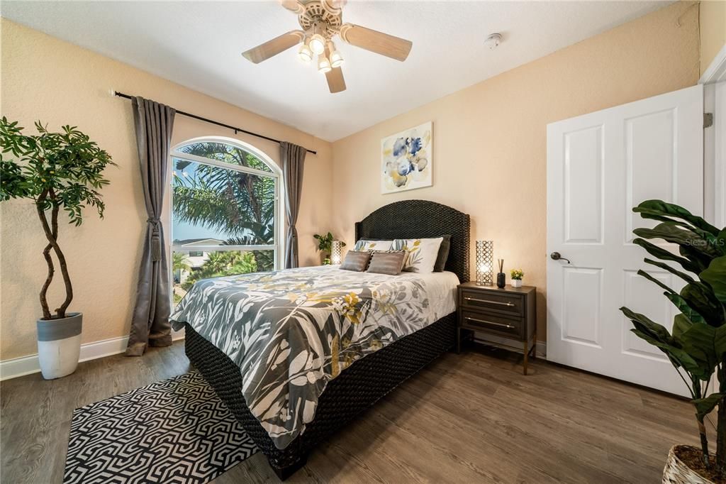 For Sale: $2,198,500 (5 beds, 3 baths, 4092 Square Feet)