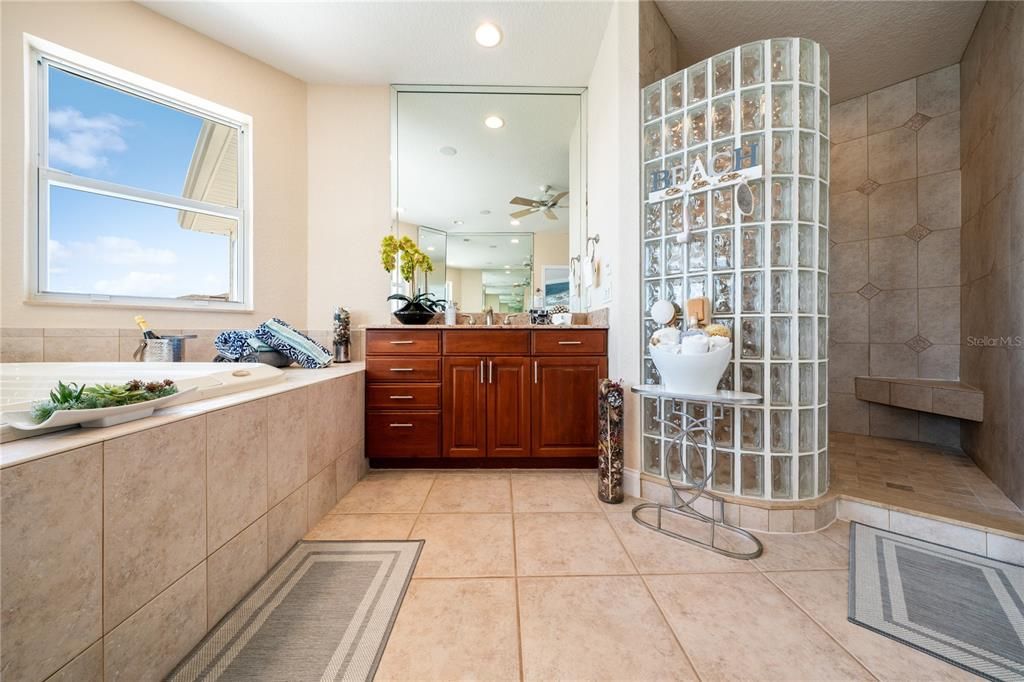 For Sale: $2,198,500 (5 beds, 3 baths, 4092 Square Feet)