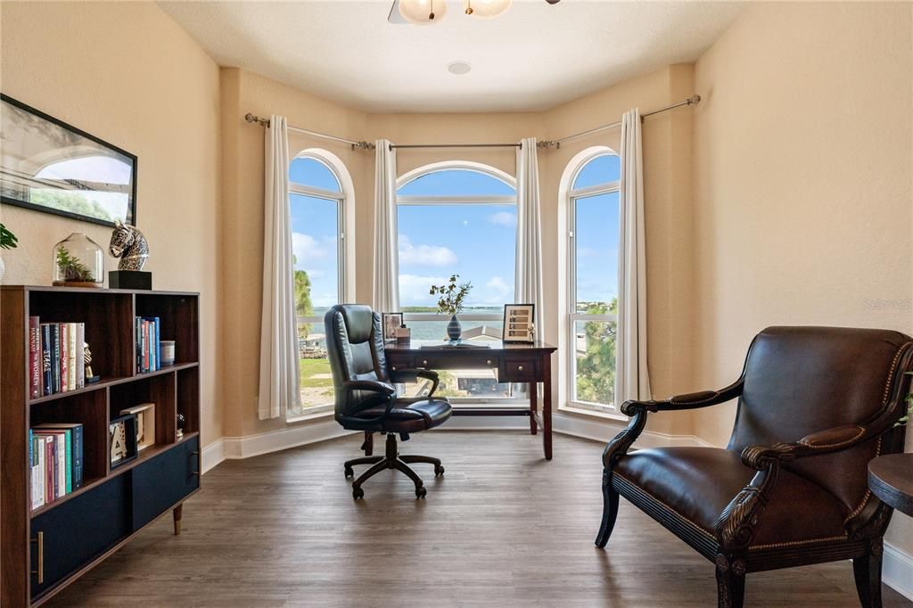 For Sale: $2,198,500 (5 beds, 3 baths, 4092 Square Feet)